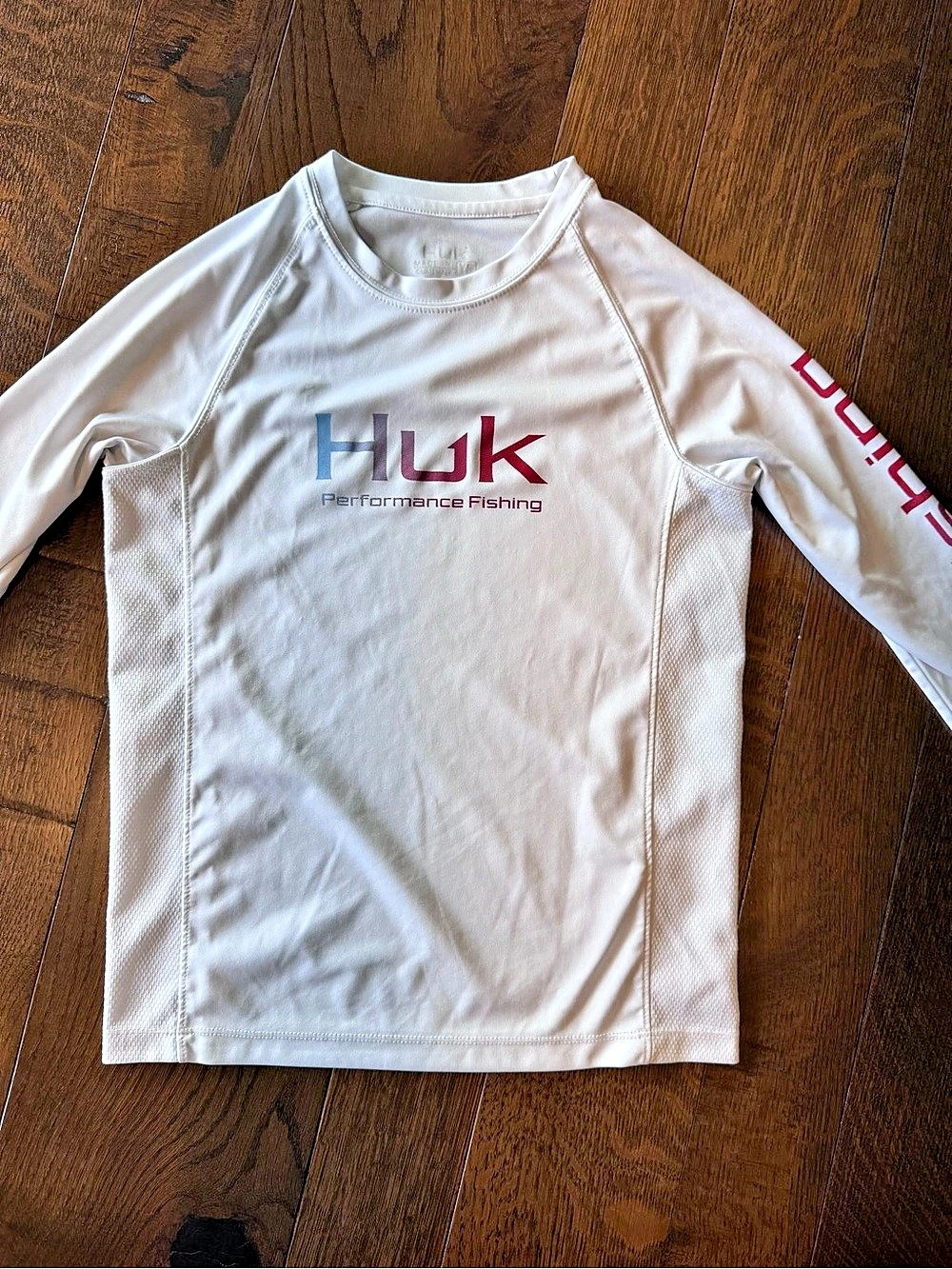 Huk Long Sleeve Fishing Jersey in White